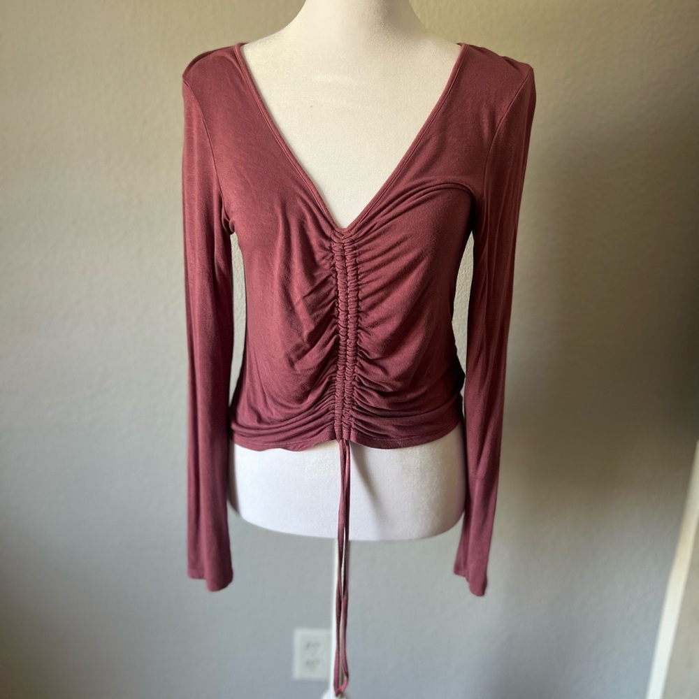 American Eagle Soft & Sexy Stretchy Slightly Cropped Rose Pink Long Sleeve Top